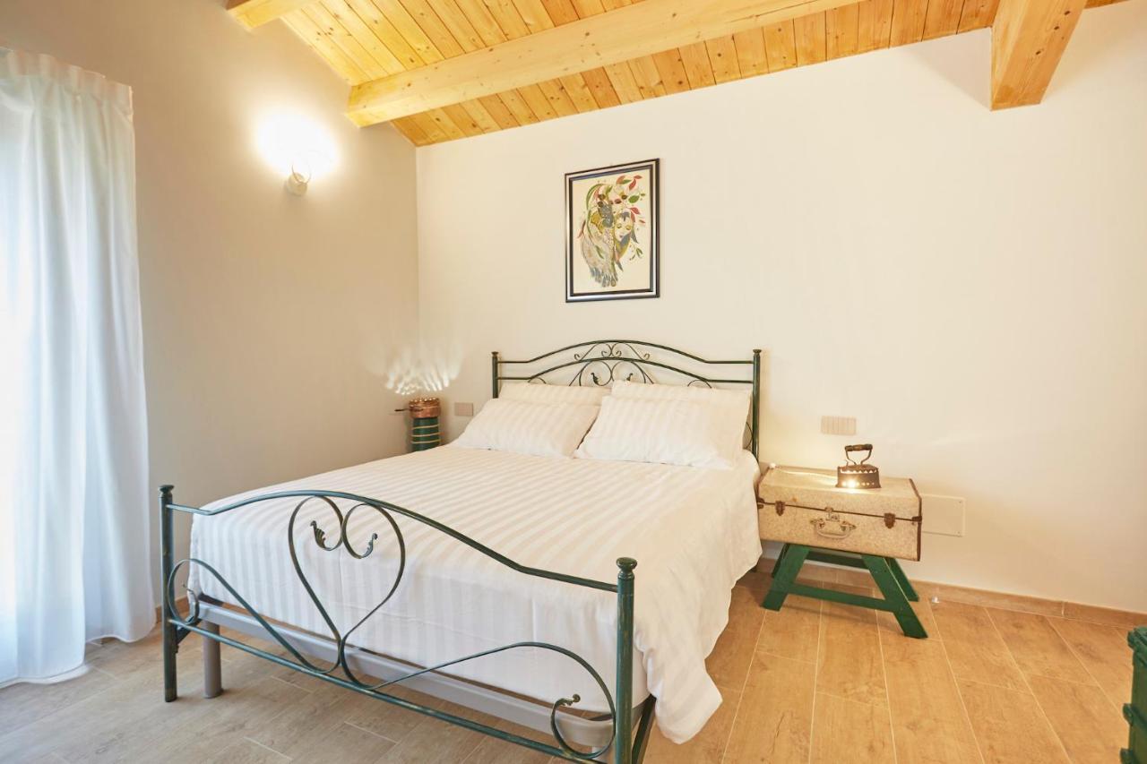 Agriturismo Nido Delle Rondini マチェラータ エクステリア 写真
