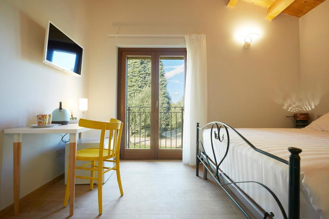 Agriturismo Nido Delle Rondini マチェラータ エクステリア 写真